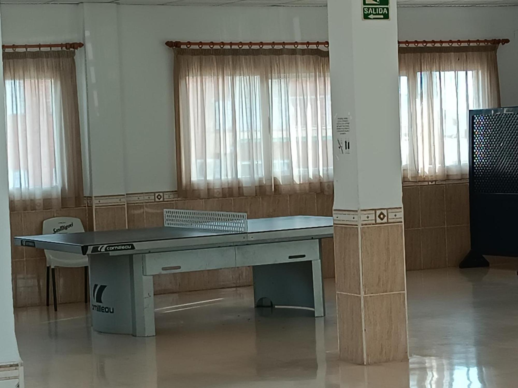 Playa Cannet 20 Km Valencia Piscina Tennis كانيت ذي بيرينغير المظهر الخارجي الصورة