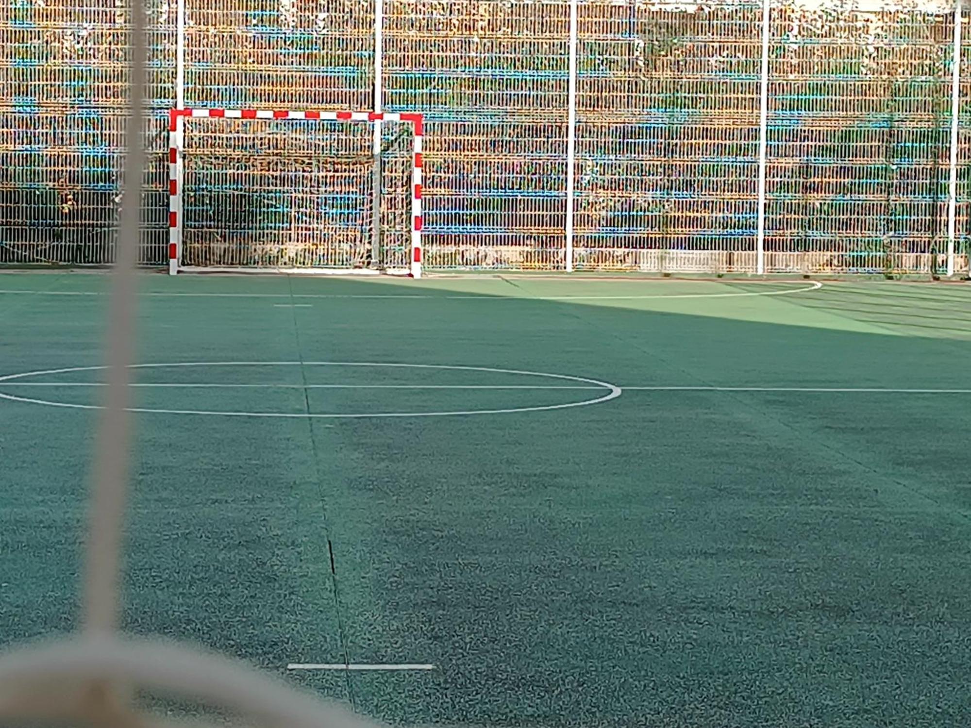 Playa Cannet 20 Km Valencia Piscina Tennis كانيت ذي بيرينغير المظهر الخارجي الصورة