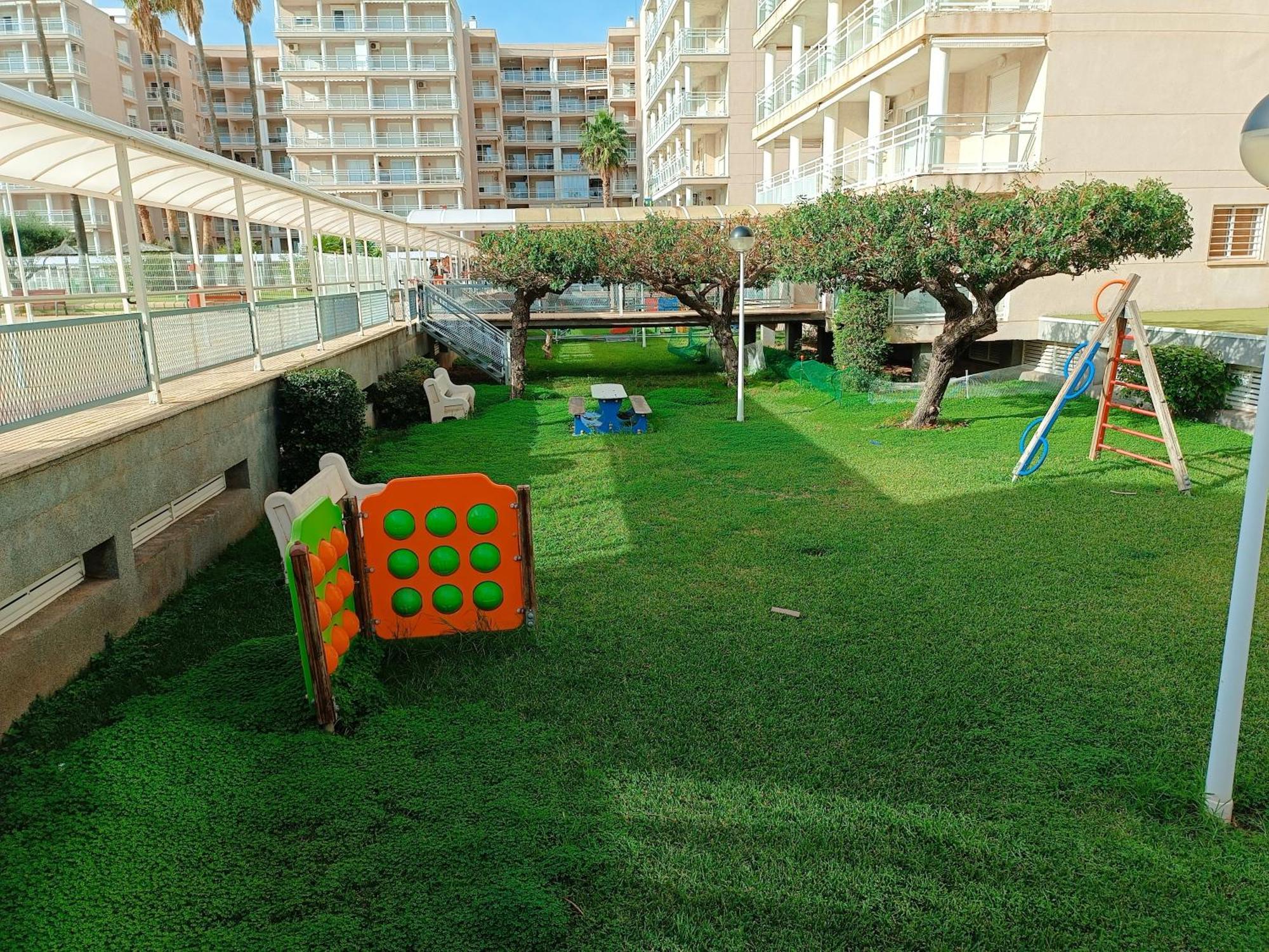 Playa Cannet 20 Km Valencia Piscina Tennis كانيت ذي بيرينغير المظهر الخارجي الصورة